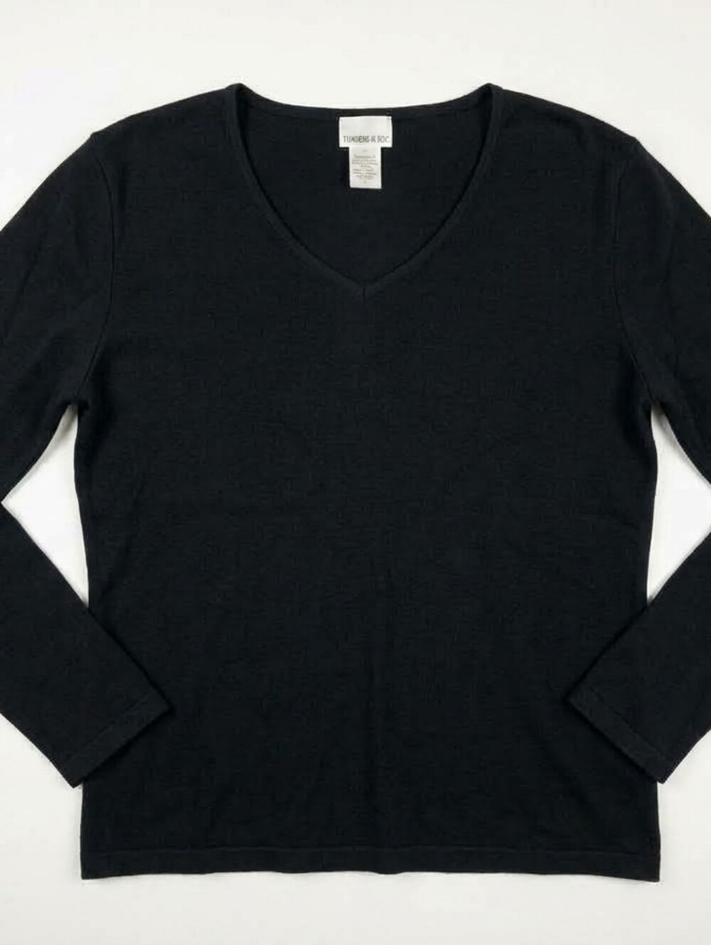 Fashion Bug Black V-Neck Long Sleeve Tee